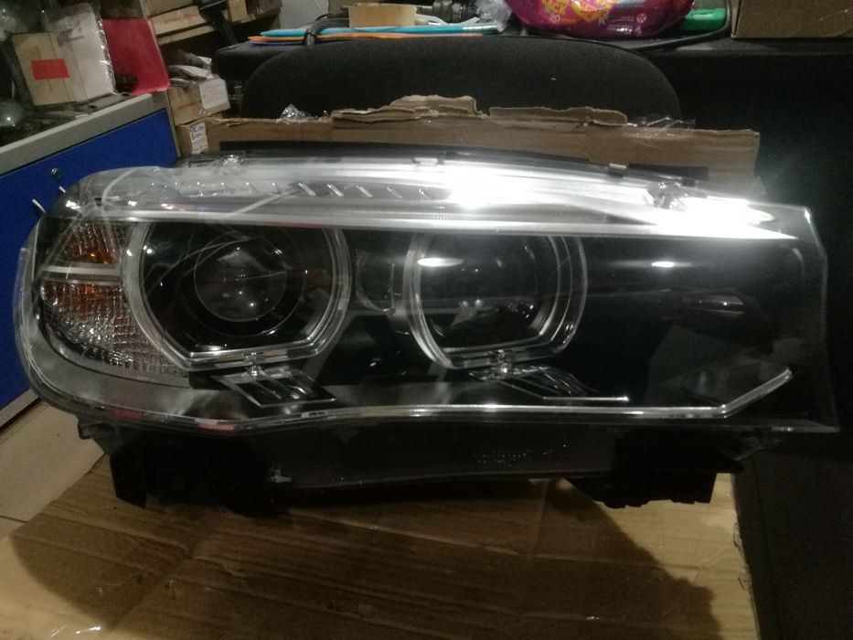 Фара bmw x5 f15 ксенон адаптив Америка