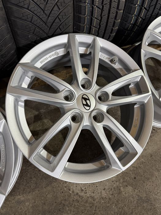 Литі диски кіа хюндай r16 5/114,3 6,5j et50 kia hyundai чудовий стан
