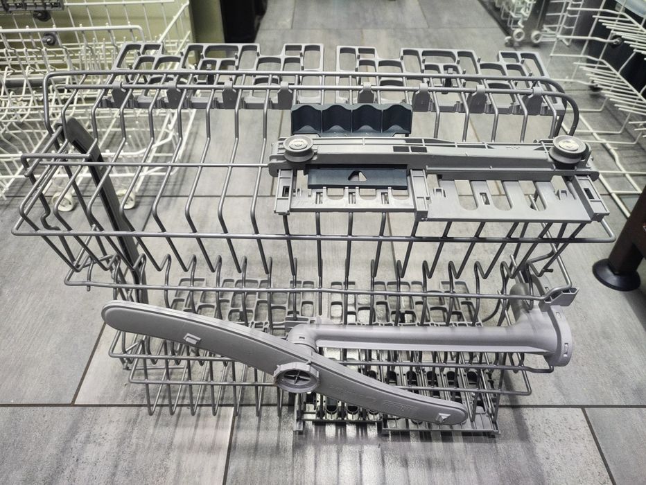 Kosze do zmywarki Bosch Whirlpool Ariston Beko Amica