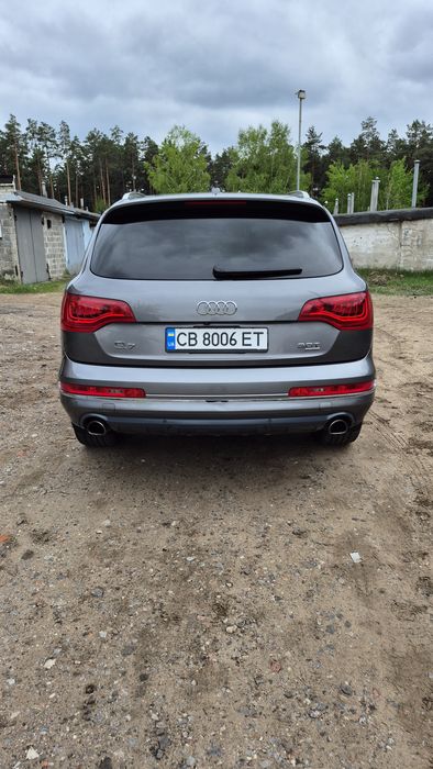 Продам Audi Q7 4l 2013
