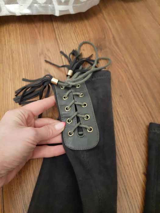 Buty - dlugie - r.36 - 45 zł