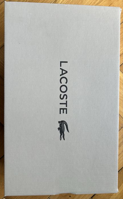Buty sportowe Lacoste damskie oryginalne zamszowe nowe rozmiar 38
