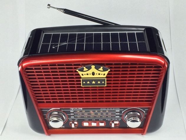 Radio solarne retro