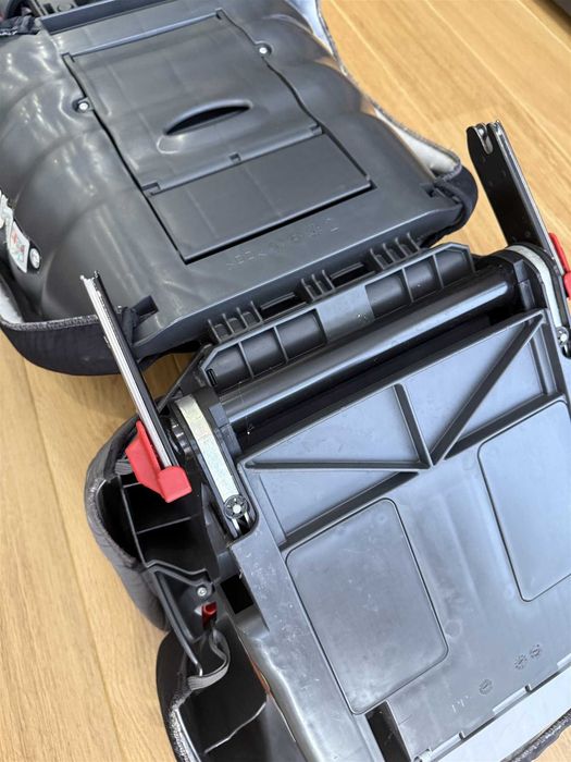 Cadeira auto Britax Römer Kidfix ISOFIX – Grupo 2/3 (15-36 kg)