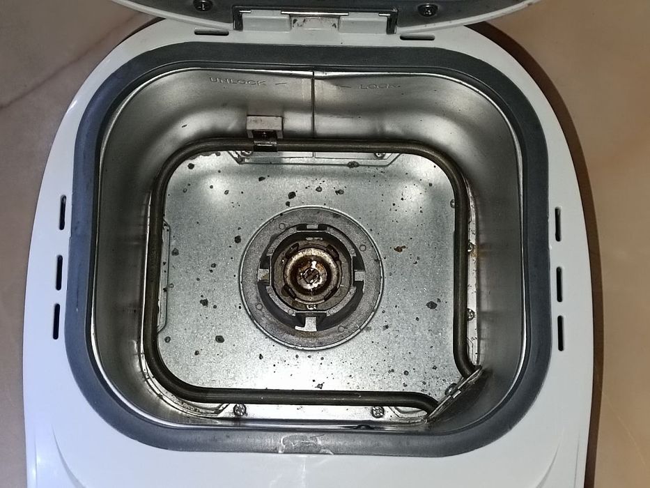 Продам Хлібопічку дешево