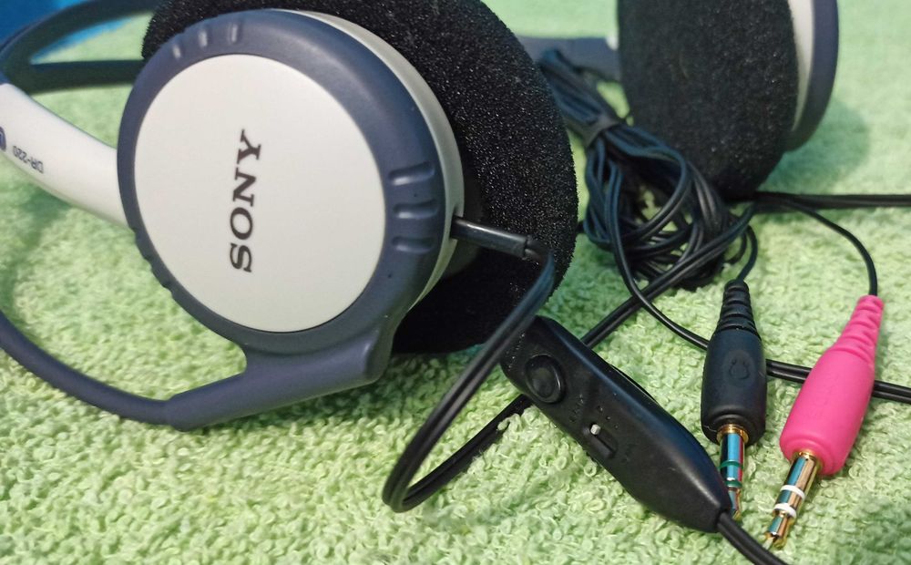 Наушники,  стерео - гарнитура Sony DR-220