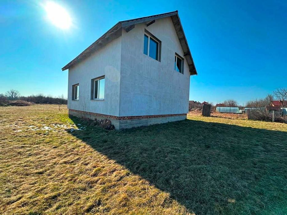 Продаж новозбудованого будинку