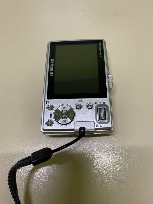 Цифровой фотоаппарат Samsung M210