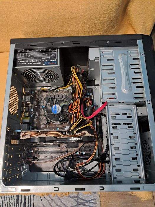 Komputer używany od 2012r. z GTX 660