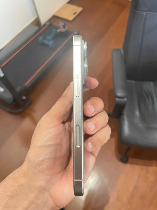 Iphone 16 pro usado 128gb