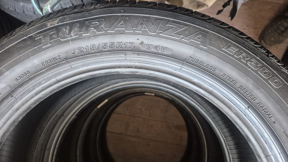 Гума,резина 215/55/17 літня