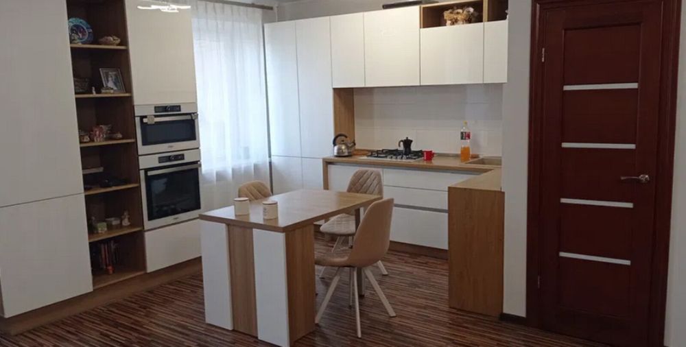 Продаж 3к квартири, 67 кв.м, просп. Бандери