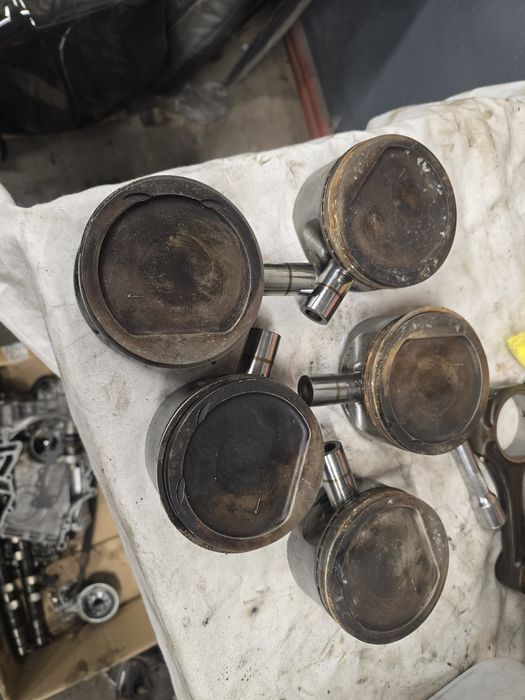 Tłoki C40SE Irmscher Evo 500 4.0 24V