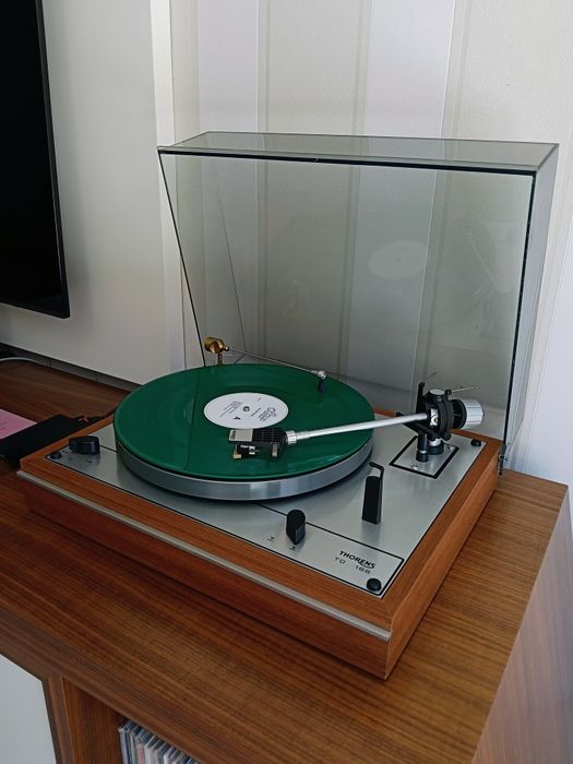 Gira Discos Thorens TD 166 - Célula Shure M75-6S