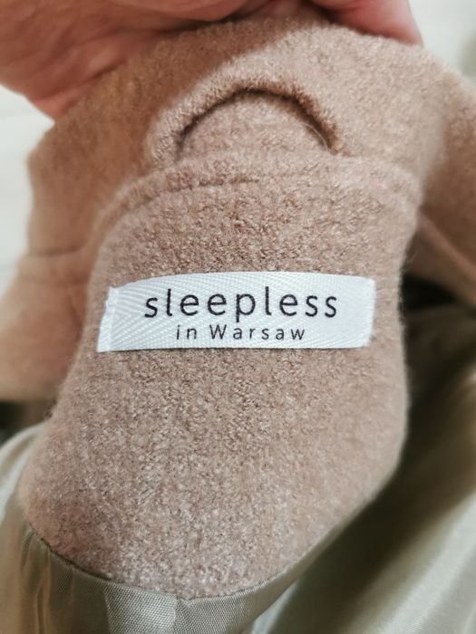 Sleeples in Warsaw kurtka