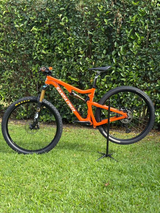 Bicicleta suspensão total Santa Cruz