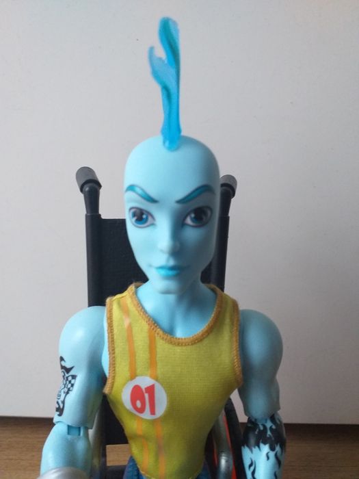 Lalka Finnegan Wake Na wózku Monster High