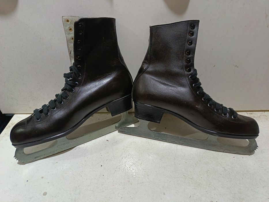 Łyżwy figurowe skóra rozmiar 41