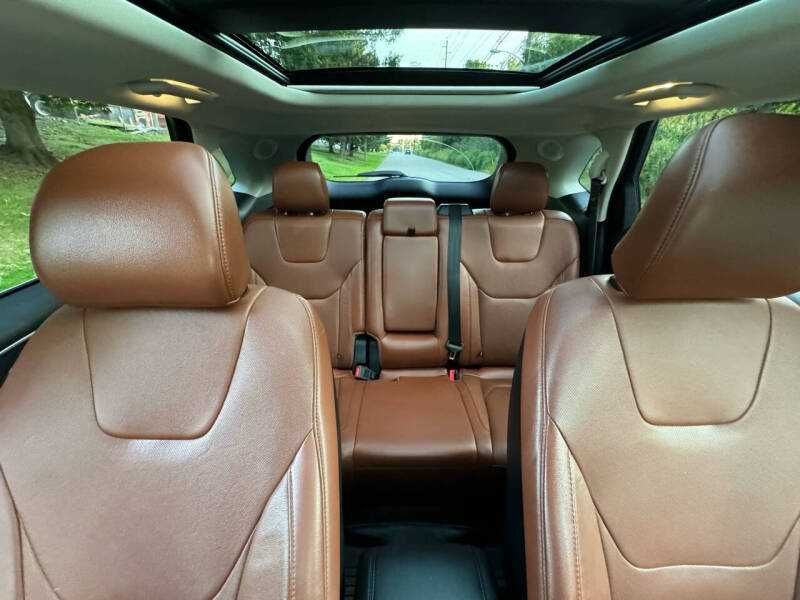 2016  Ford  Edge