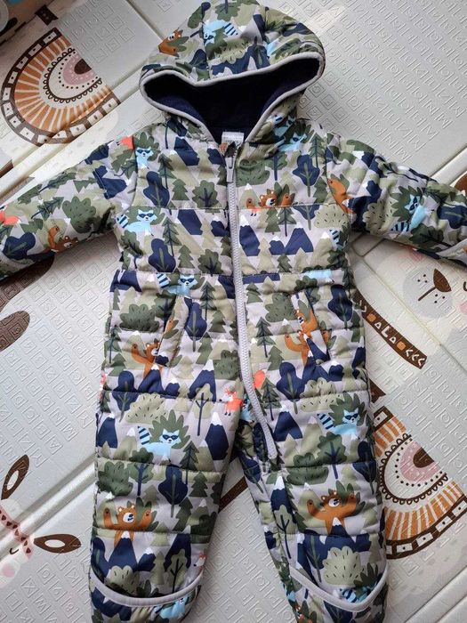 Комбинезон Carters 6-9 месяцев