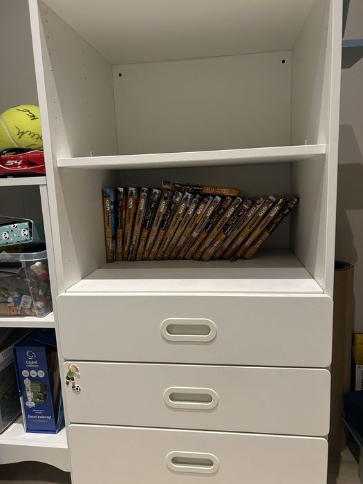 Regał z szufladami Ikea