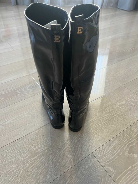 Жіночі лакові чоботи 38 розмір 24.5 см устілка на худу ногу