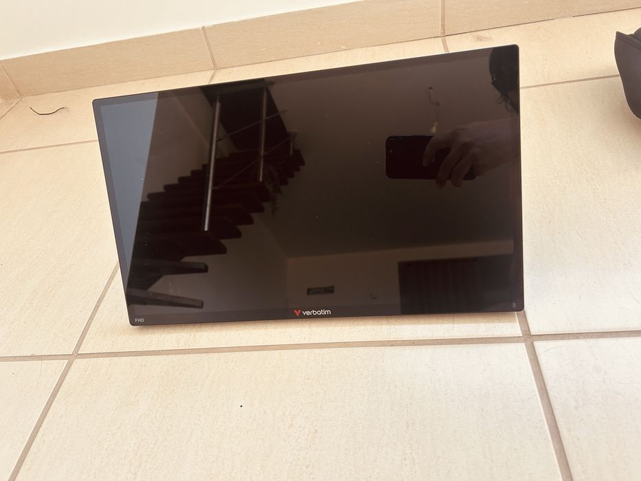 Monitor Portatil & Touch Verbatim 17.3 FHD