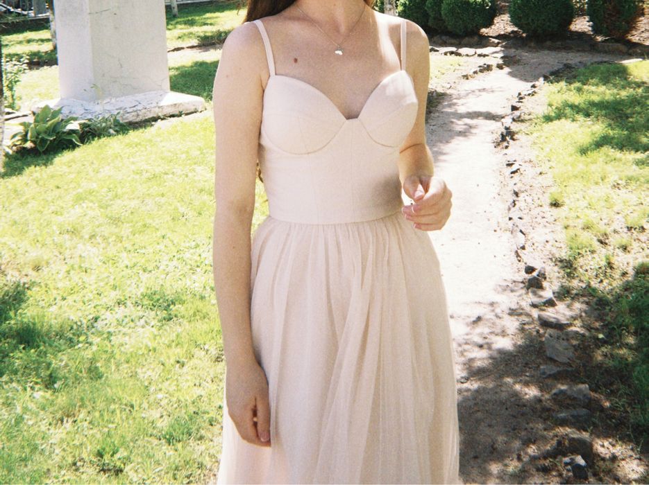 Святкова сукня максі