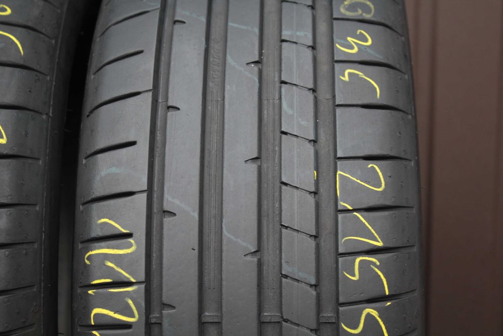 215 55 R17 Dunlop Sport Maxx RT2