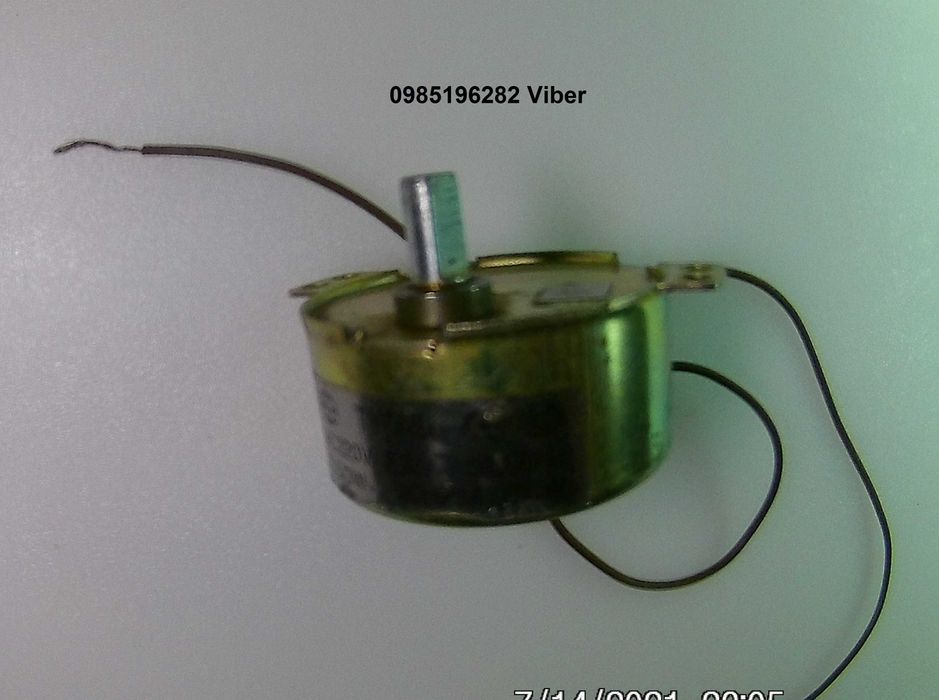 Мотор для инкубатора. микроволновки. другой бытовой техники Обмен