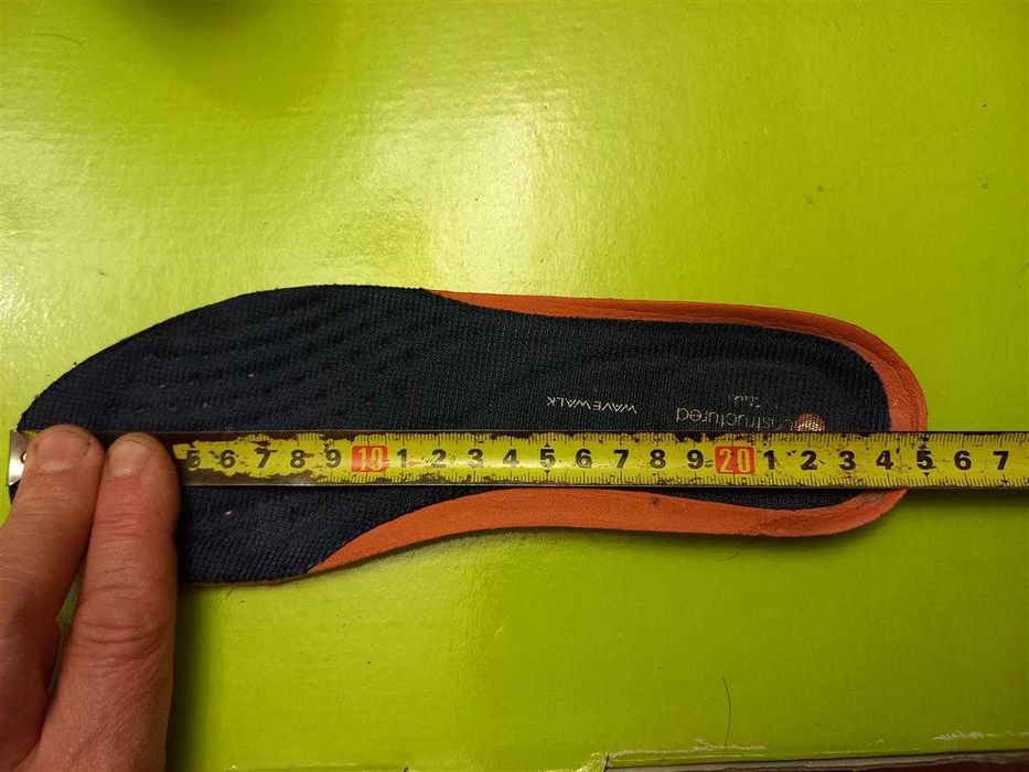 Кроссовки Clarks  ОРИГИНАЛЬНЫЕ женские кожаные 37 РАЗМЕР