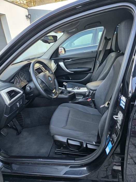 Bmw 116 d EfficientDynamics (Iva Dedutível)