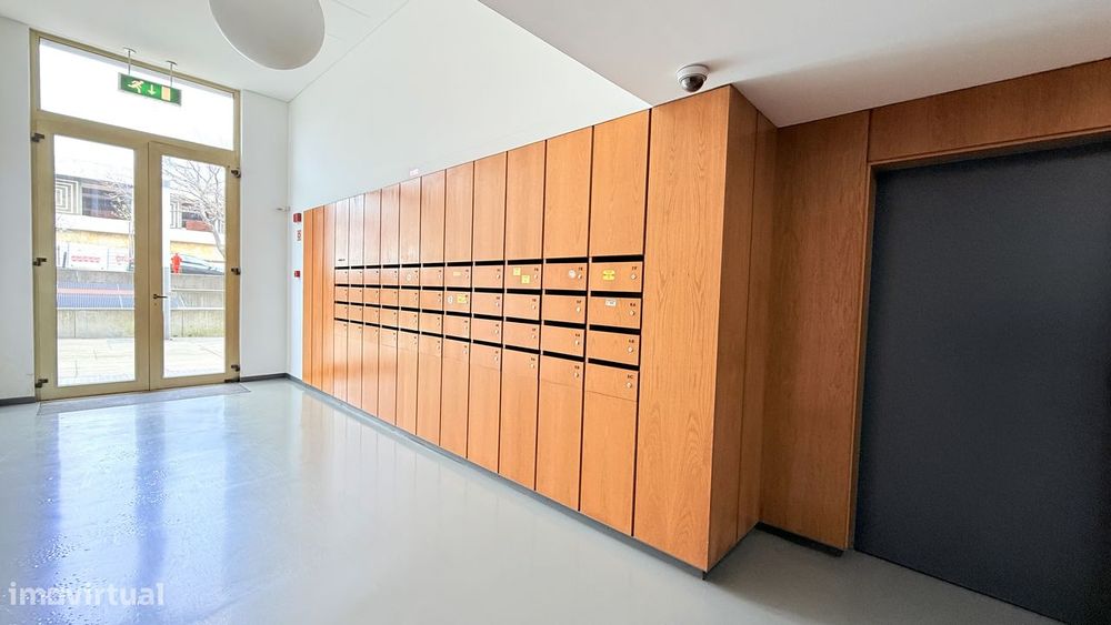 T1 Entrecampos - Coz Equip, Ar Condic, Arrecadação e Parqueamento