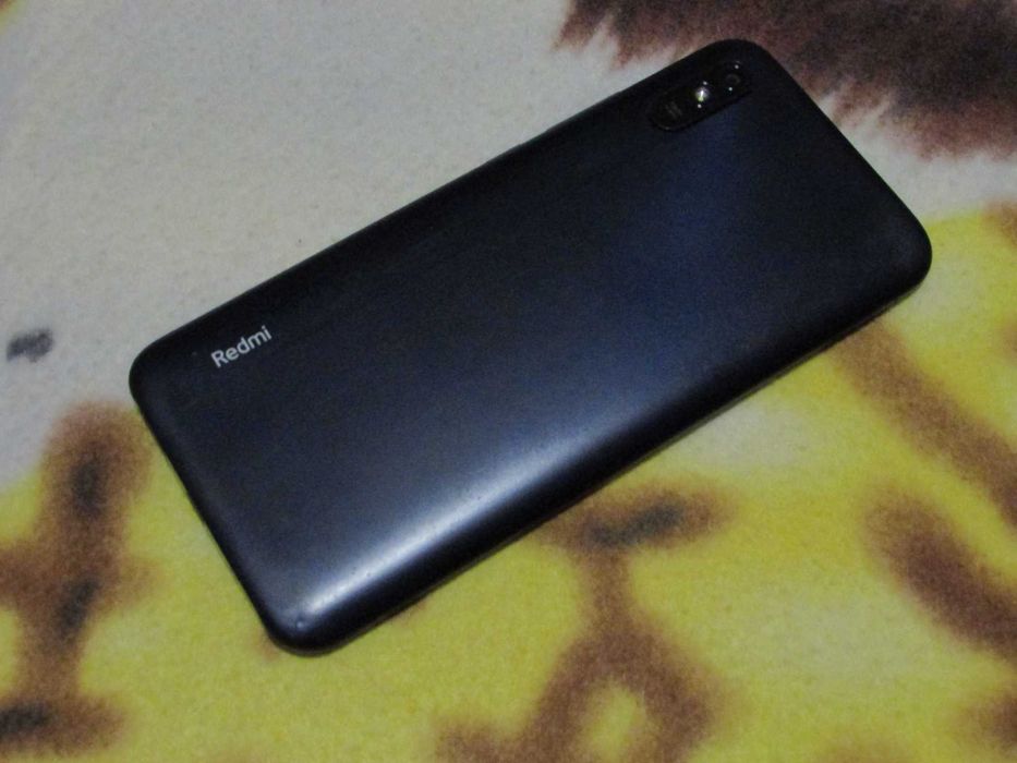 Смартфон великий Redmi 9A