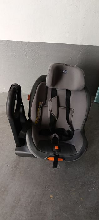 Cadeira isofix Chicco ...i size473379148871782400
