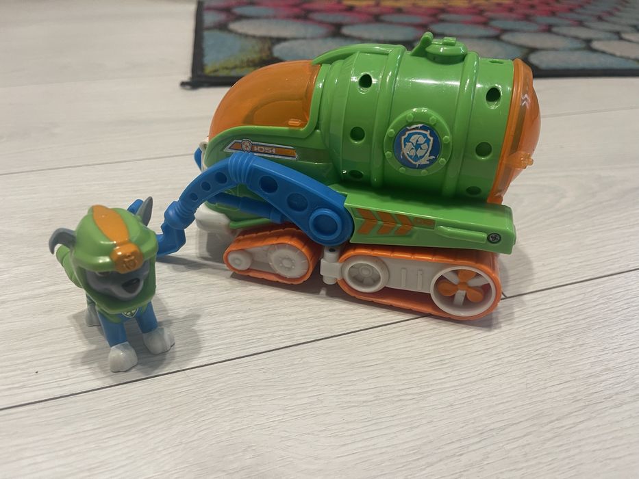 Машина Paw patrol