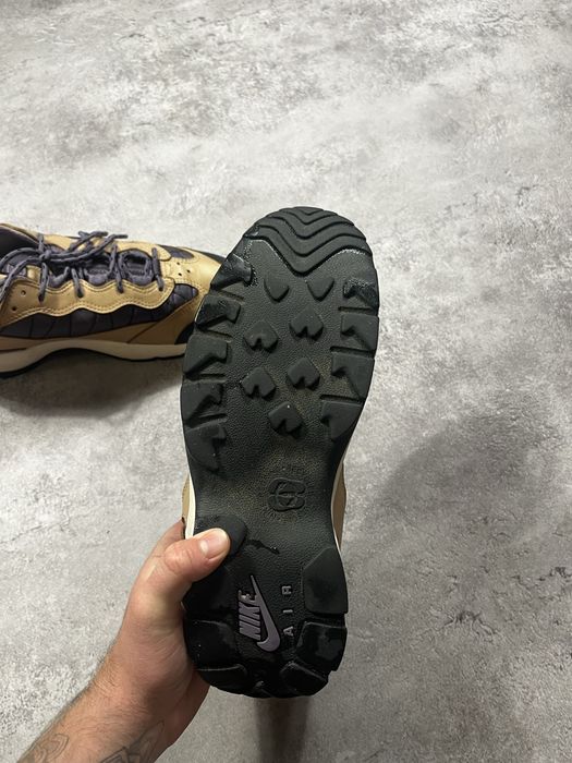 Nike ACG Air Mada