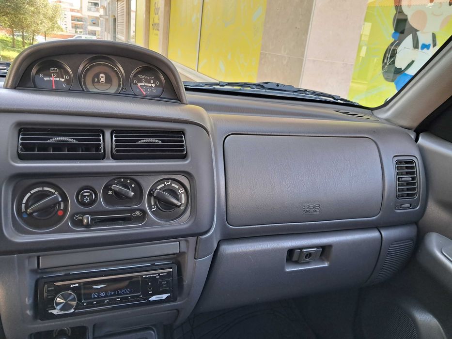 Jeep Mitsubishi Pagero Sport Wagon