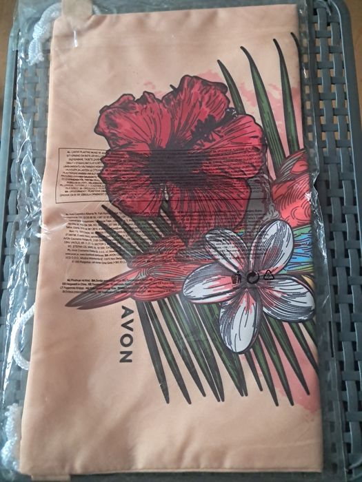 Avon plecak worek z papugą wymiary 35×40 cm