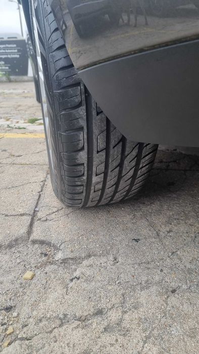 Fiat Bravo 1.6 M-Jet 105cv muito bem cuidado