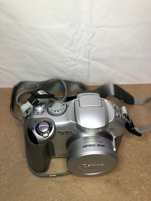 Canon Camera64584561016321121