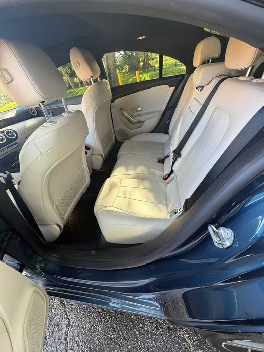 Mercedes-Benz CLA 250 4MATIC      2021