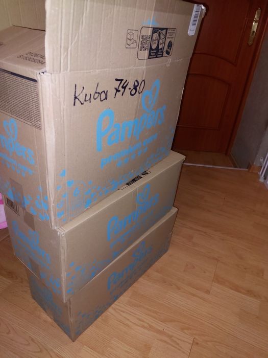 Opakowanie karton ubranka chłopięce chłopiec 80 86 92 98