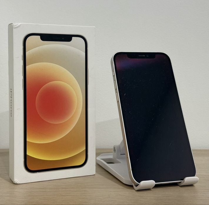 iPhone 12 - 64GB - Desbloqueado