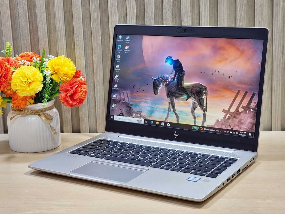 HP Elitebook 14" i5-8265U/16GB/256Nvme gama Profissional