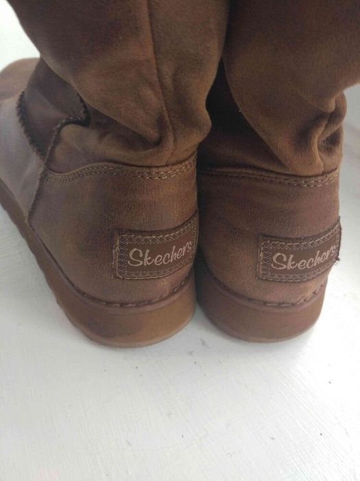 Зимові сапоги угі Sketchers  р 39
