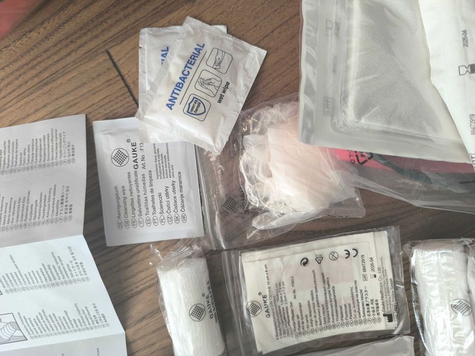 Автоаптечка укомплектована WÜRTH (Німеччина)