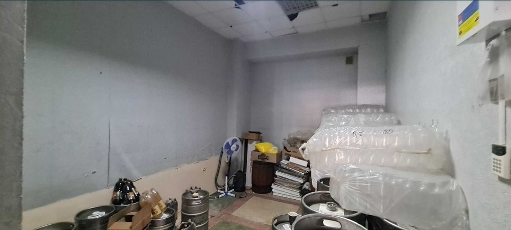 Аренда фасадного помещения пр.Корабелов 67м 1000грн