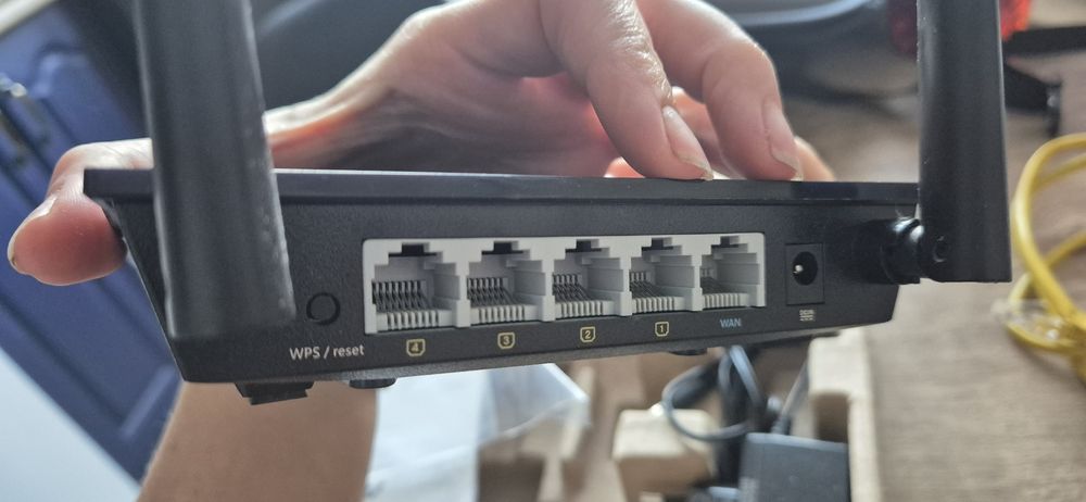 Router ASUS RT-N12+ DSL 3 w 1