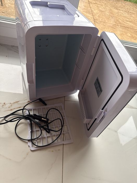 Lodówka turystyczna mini do samochodu , fridge auto